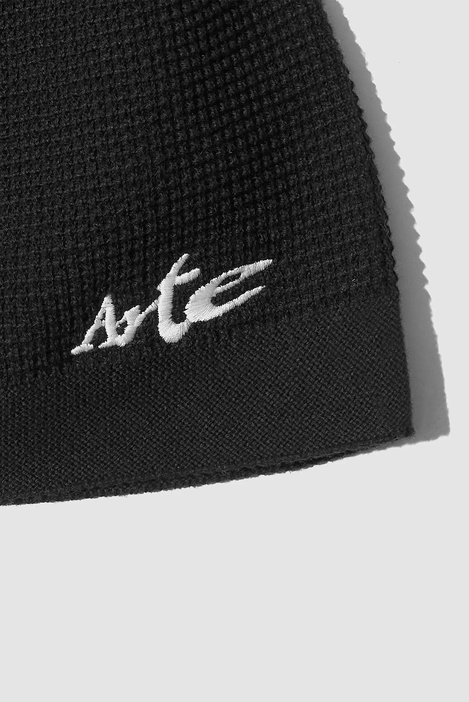 Bonnet Noir ARTE